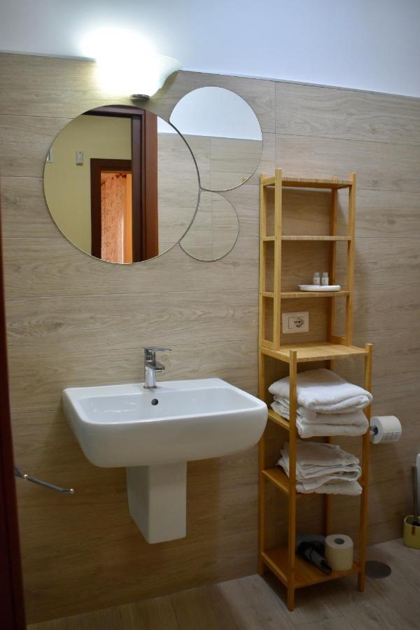 Dimora Normanna Bed & Breakfast Аверса Екстериор снимка