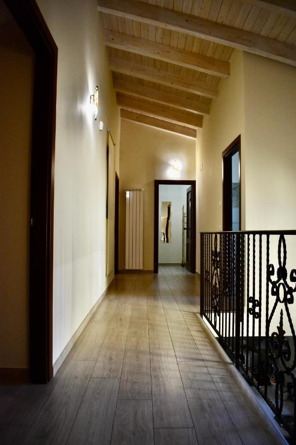 Dimora Normanna Bed & Breakfast Аверса Екстериор снимка