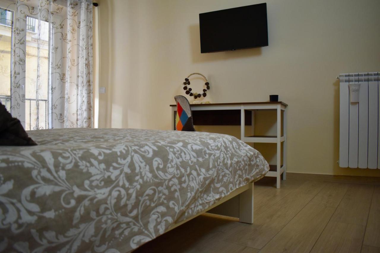 Dimora Normanna Bed & Breakfast Аверса Екстериор снимка